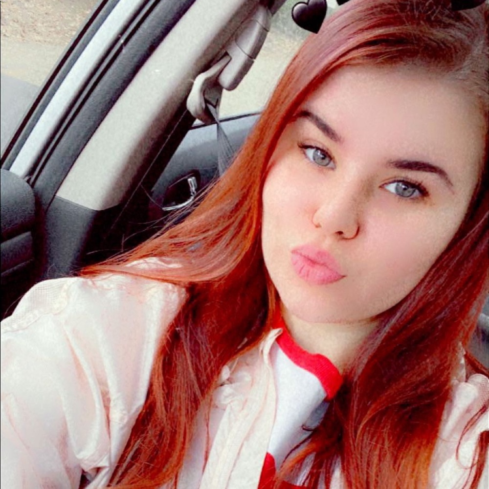 Meet your Posher, Kelsie